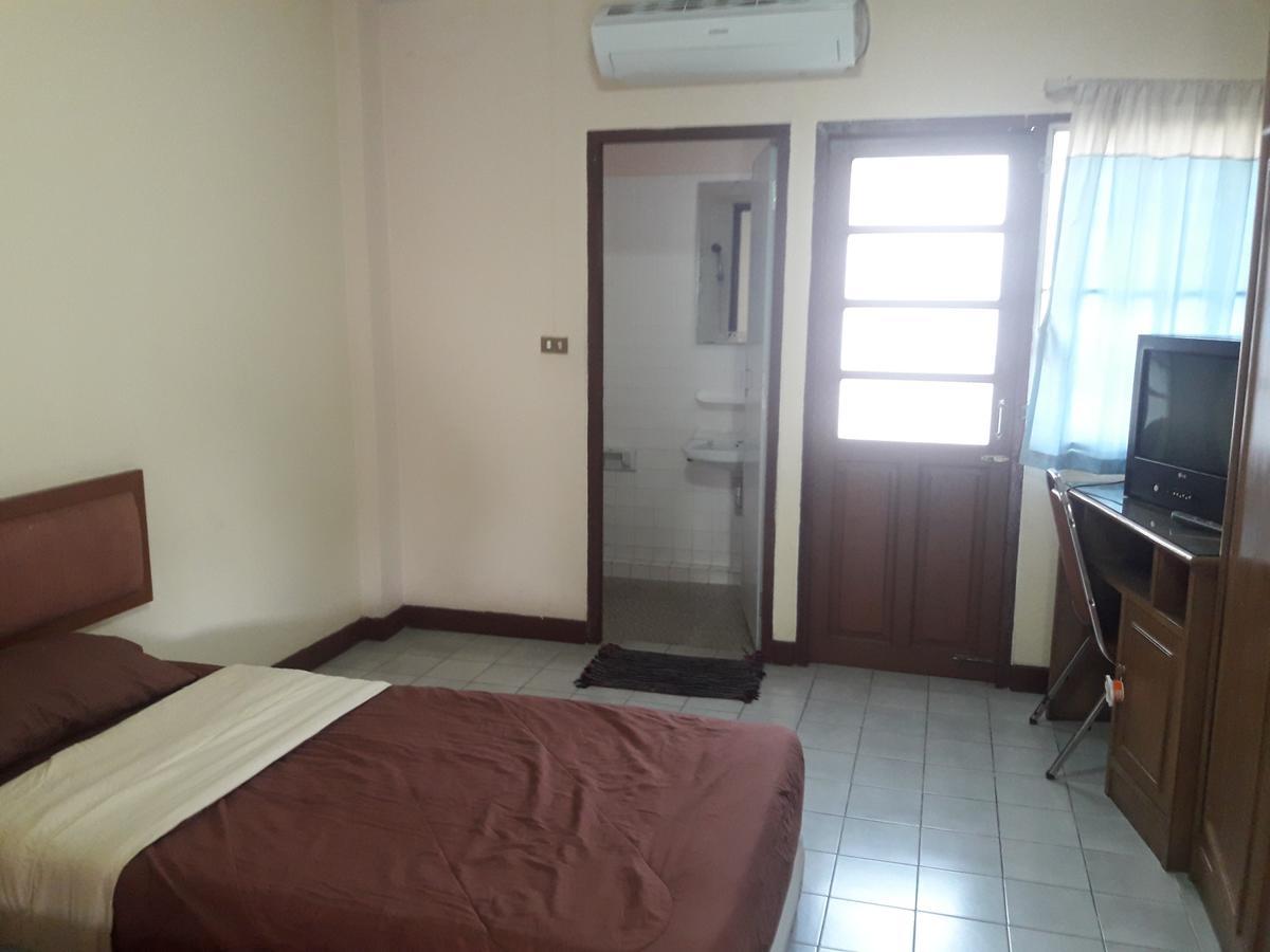 Inter Inn Hotel Chiang Mai Buitenkant foto