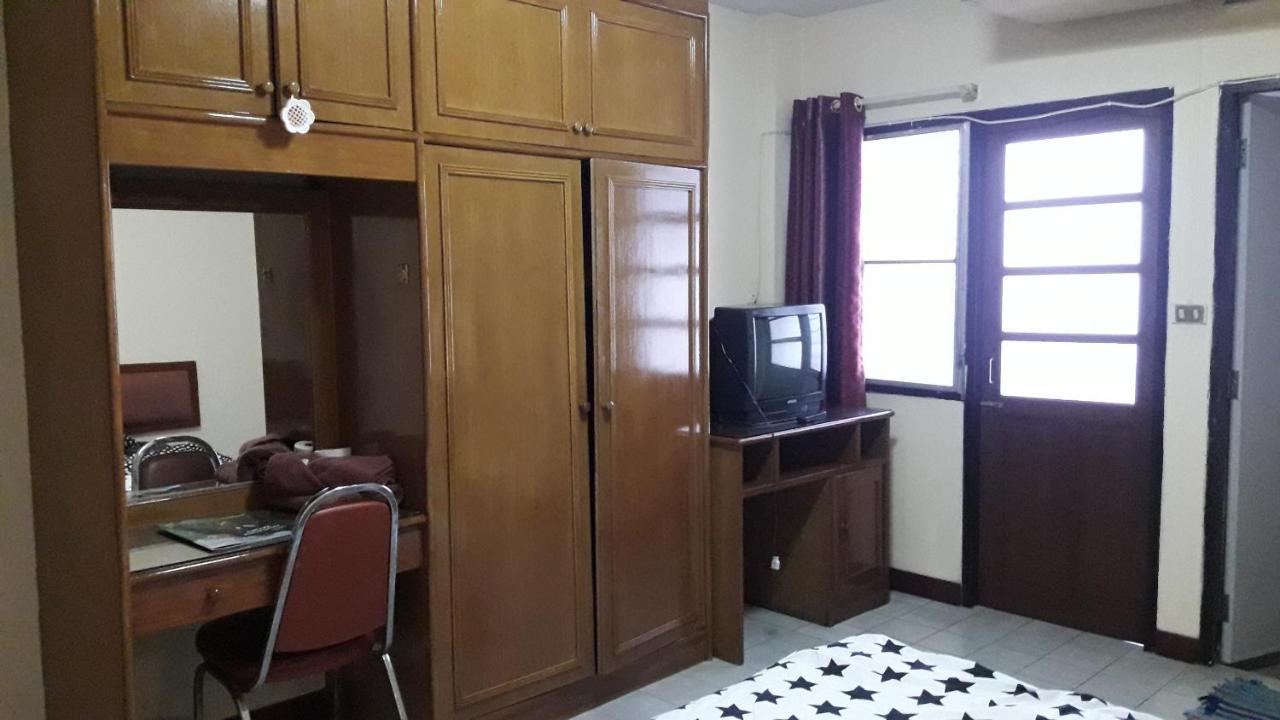 Inter Inn Hotel Chiang Mai Buitenkant foto